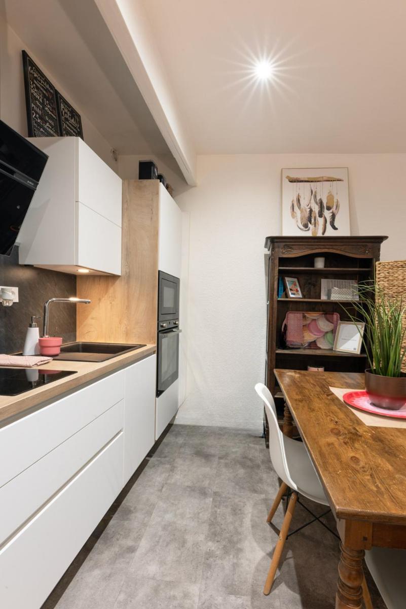 La Casita - Studio Confort Avec Parking Prive - Lit Douillet - Centre Uzes, Pont Du Gard Eksteriør billede