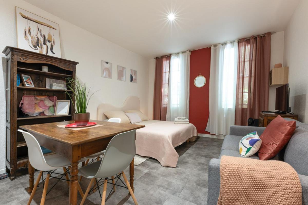 La Casita - Studio Confort Avec Parking Prive - Lit Douillet - Centre Uzes, Pont Du Gard Eksteriør billede
